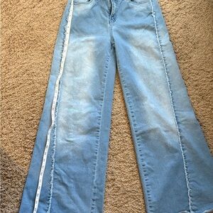 Stylish Blue Denim Women's Jeans